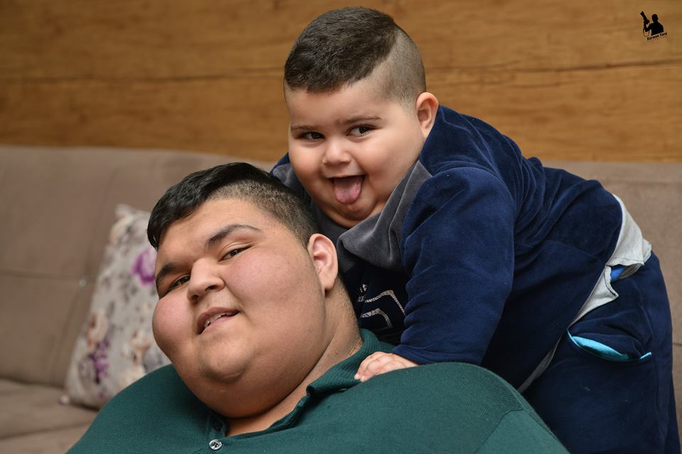 Family in Kurdistan Region seeks medical help abroad to treat obese children 